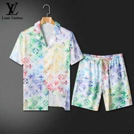 Picture of LV Shirt Pant Suits _SKULVM-3XL24cn21223081